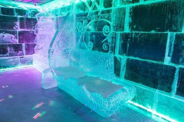 Icebarcelona El Bar De Hielo De Barcelona Para Disfrutar De Unos Tragos Bajo Cero Boletin Informativo Del Turismo